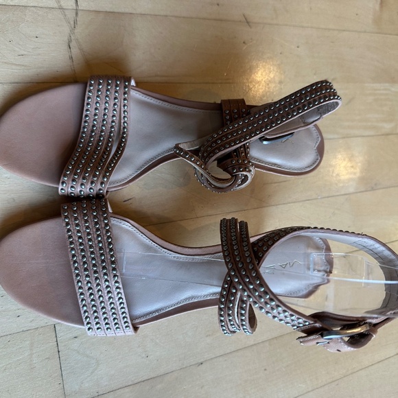 Via Spiga criss cross ankle strap sandal,  7.5,  CB2405 - Picture 4 of 6